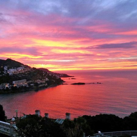 Breathtaking Costabrava Seaview Apartment 5M Beach - Casa Artevida 로지즈 외부 사진